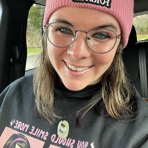 Meet your Posher, Asya - Picture 7 of 10